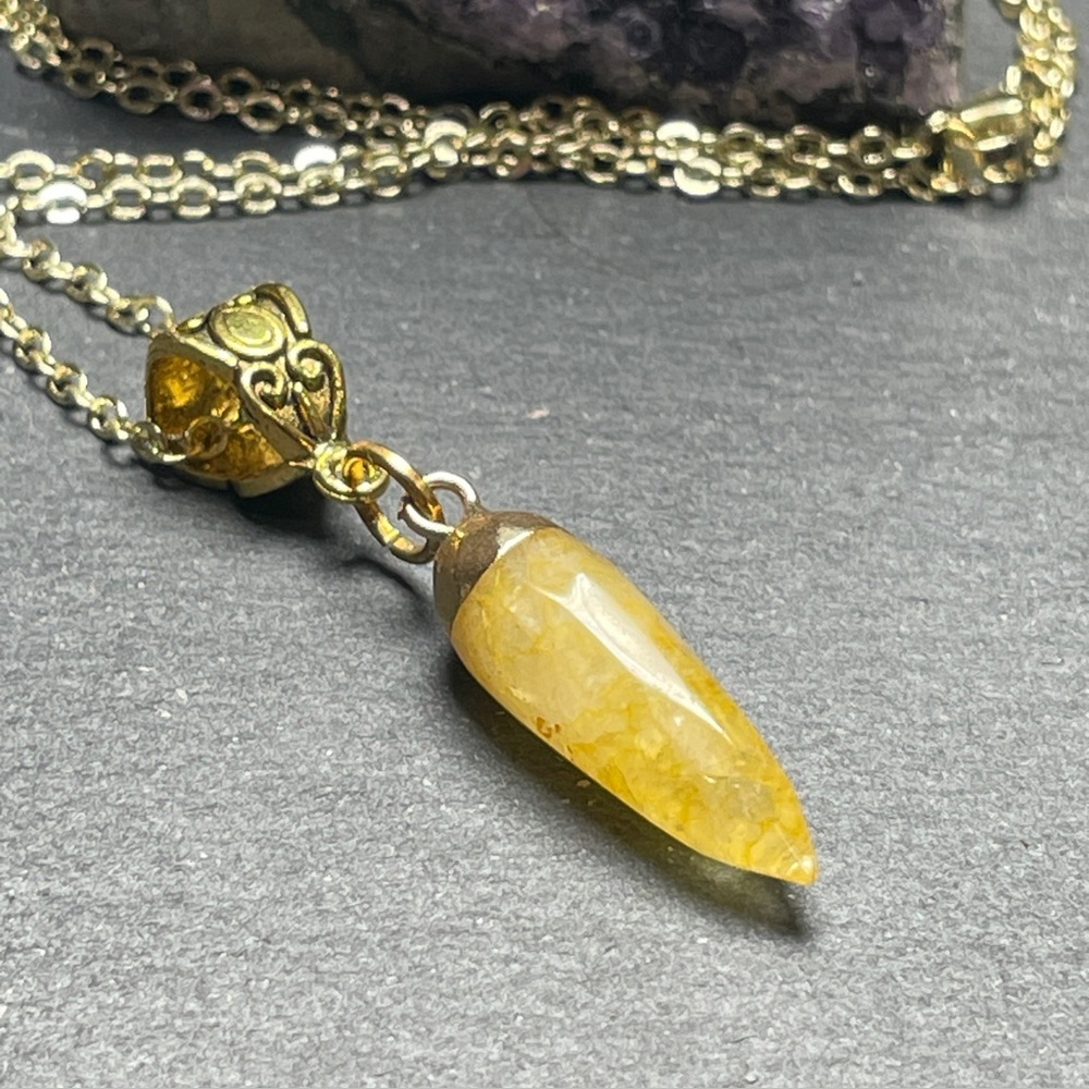 Yellow Jade Nugget Necklace Pendant Gold Plated Chain